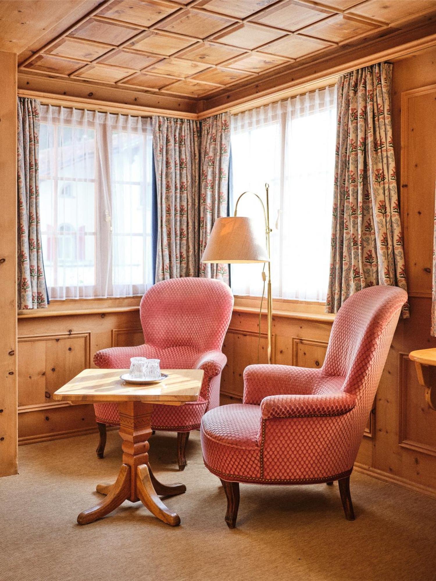 Hotel Chesa Grischuna Klosters Δωμάτιο φωτογραφία