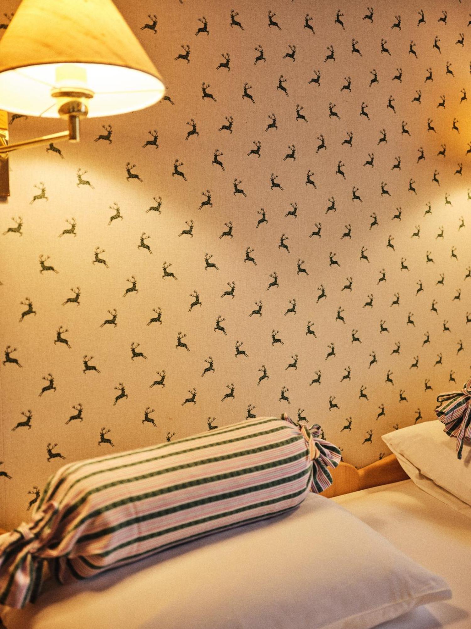 Hotel Chesa Grischuna Klosters Δωμάτιο φωτογραφία